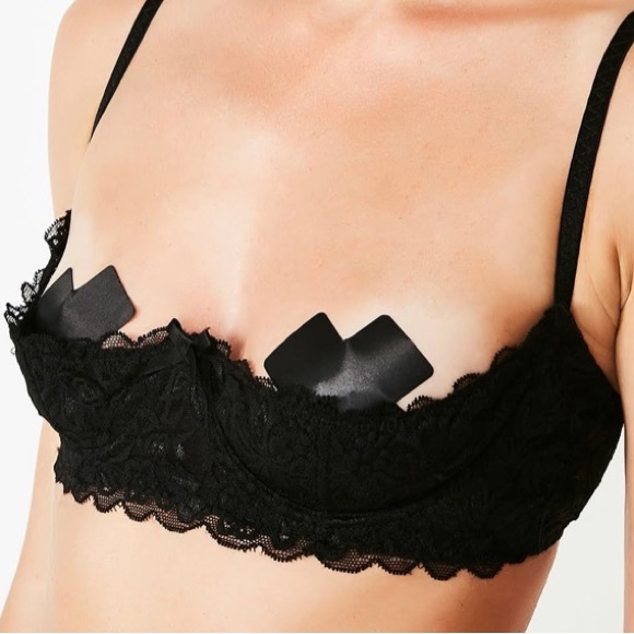 SOLD❌nwot Dreamgirl Black Lace Cupless Bra size 32 - Picture 2 of 5